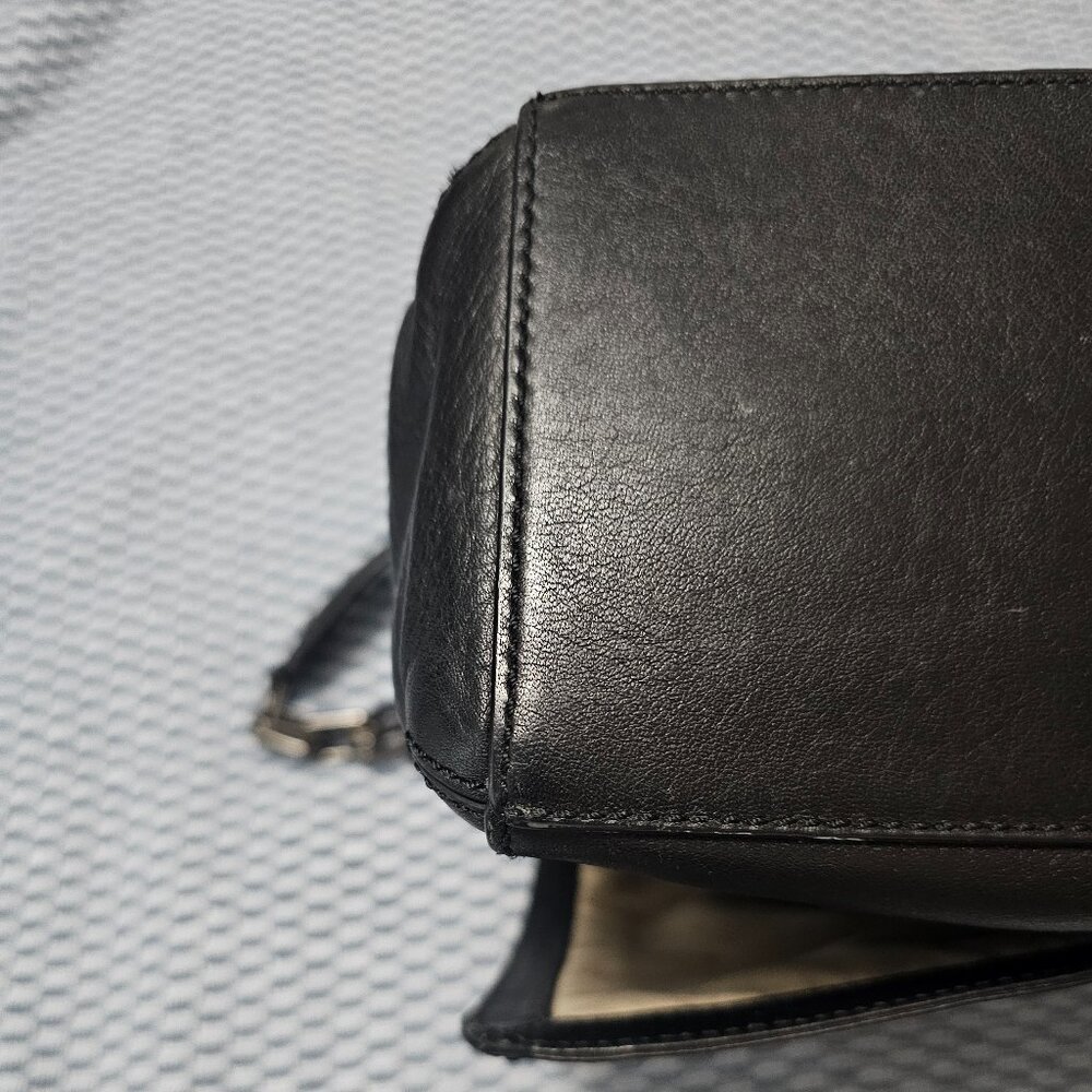 Cole Haan Black Leather & Snakeskin Embossed Flap Shoulder Bag Gunmetal Hardware - Picture 5 of 6